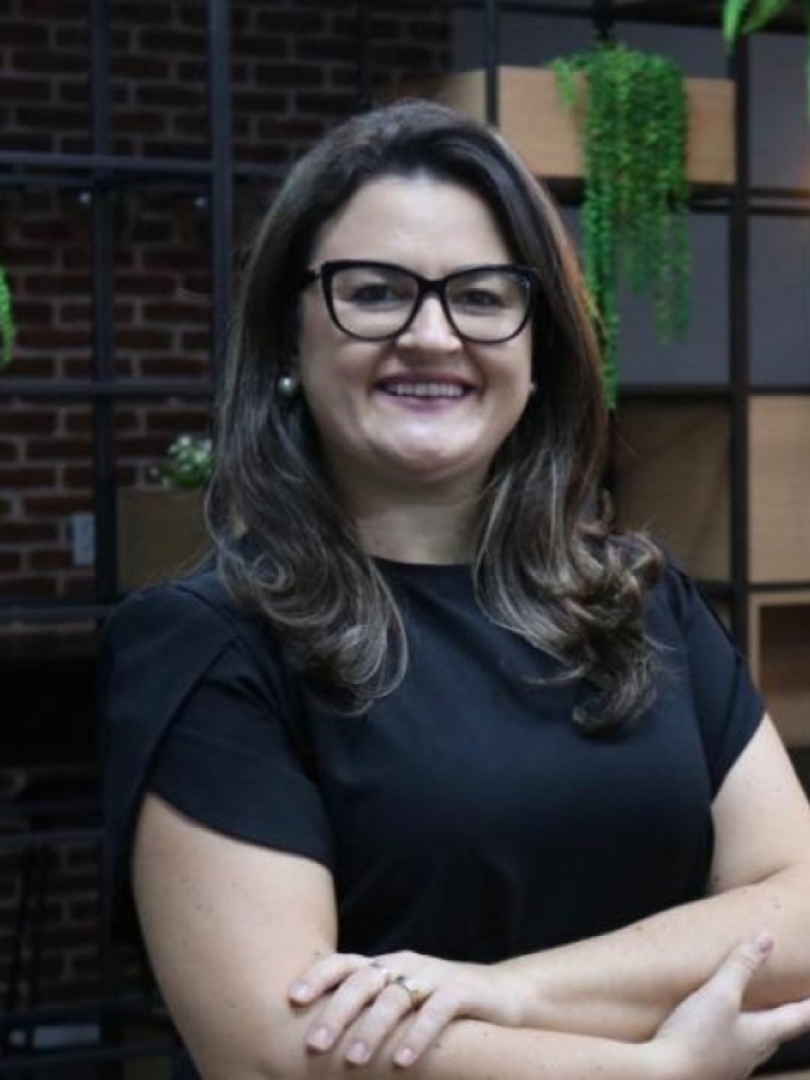 Fabiane Popik - CDL Lucas